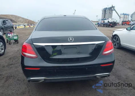 2019 Mercedes-Benz E 300 4Matic из США, поврежденный, VIN WDDZF4KB6KA625307